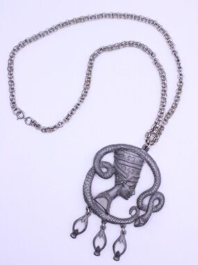 Vintage Egyptian Revival Pendant Queen Nefertiti Snake Pendant necklace 18”